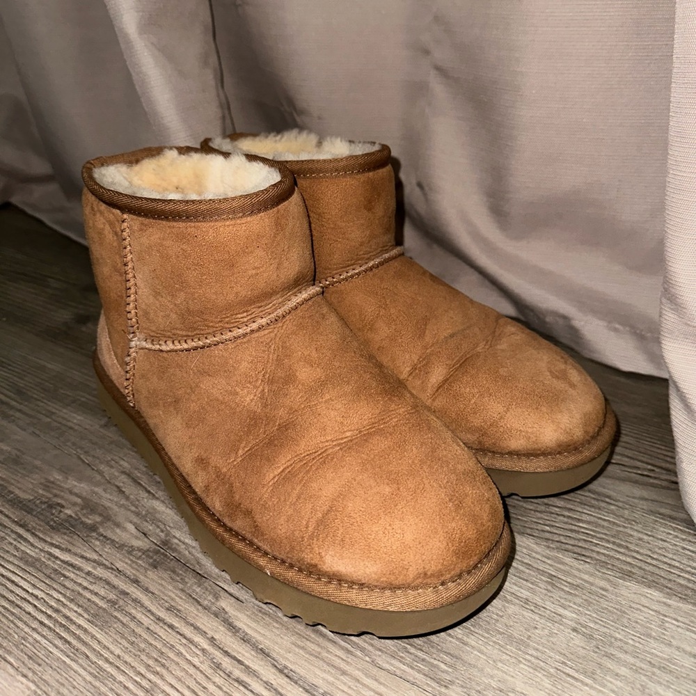 UGG Classic Mini Bootie